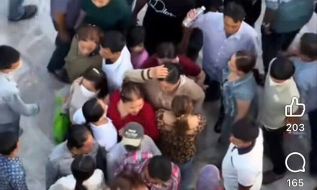 Bắt một đối tượng trong vụ nghi dàn cảnh giật dây chuyền du khách ở Cần Thơ