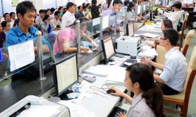 Bảng lương cán bộ, công chức dự kiến từ 1/7 nếu lương cơ sở tăng 8%