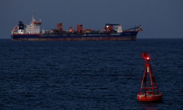 Iran nêu điều kiện để tàu thuyền có thể đi qua eo biển Hormuz