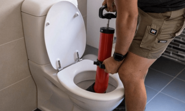 Đừng bỏ thứ này vào bồn cầu