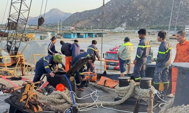 Danh tính 3 người tử vong nghi bị ngạt khí trên tàu hàng ở cảng Cà Ná