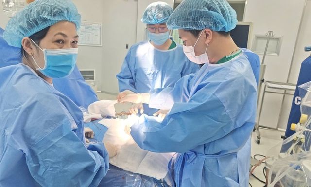 Tin tức đời sống 18/3: Ngã cầu thang, cháu bé 14 tháng tuổi bị chấn thương sọ não