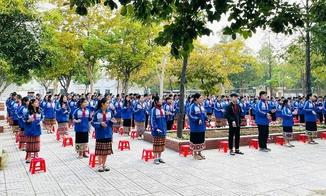 Tin tức giáo dục 24h: Nghệ An công bố cấu trúc đề thi tuyển sinh lớp 10