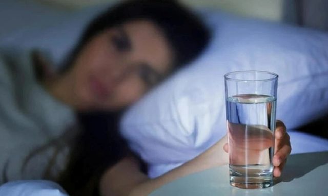 7 thói quen trước khi ngủ đang âm thầm 