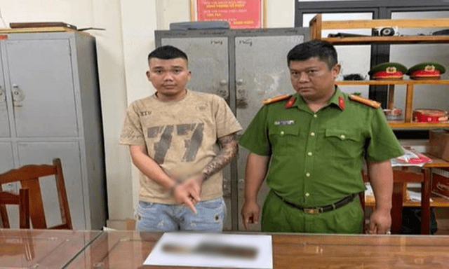 Vụ 3 người bị tấn công trong quán nhậu ở Phú Thọ: Danh tính nghi phạm vừa bị bắt khẩn cấp