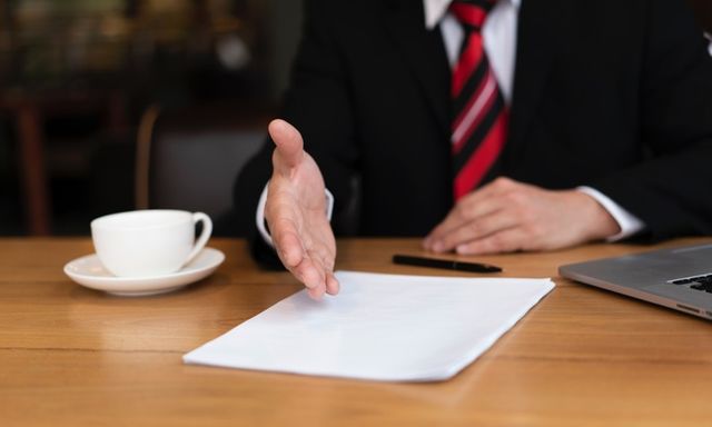 Công ty Nhất Anh xin dừng hoạt động nhập khẩu thuốc tại một địa điểm kinh doanh đã đăng ký