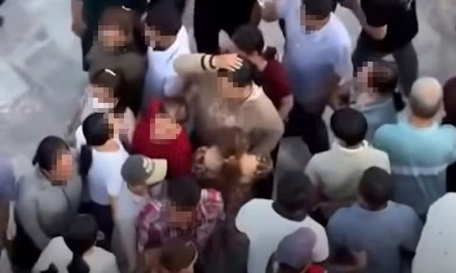 Công an Cần Thơ tìm bị hại vụ dàn cảnh giật dây chuyền tại Liên Hoa Bảo Tháp