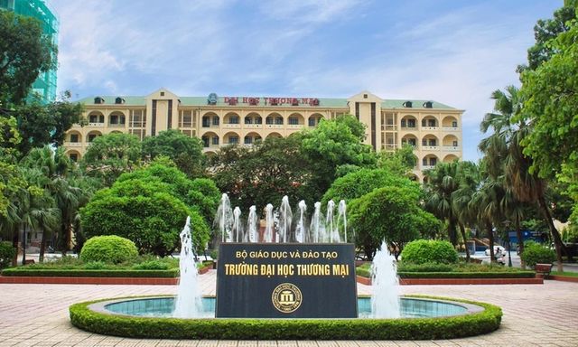 Trường Đại học Thương mại giảm điểm quy đổi IELTS, tăng học phí