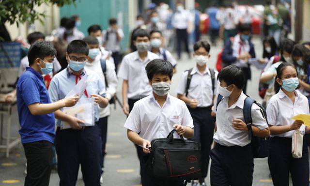 Nhiều địa phương sử dụng phương thức xét tuyển vào lớp 10, học sinh giảm áp lực thi cử