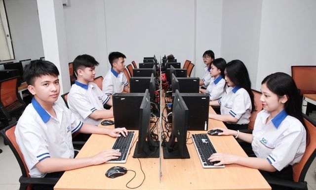 Tin tức giáo dục 24h: Bộ GD&ĐT ra quy định mới về phân luồng, đảm bảo quyền lựa chọn của học sinh