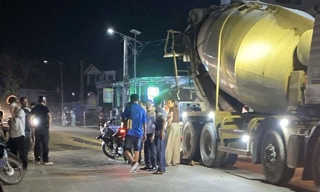 Tin tức tai nạn giao thông mới nhất ngày 31/3: Nam thanh niên tử vong sau va chạm với xe đầu kéo