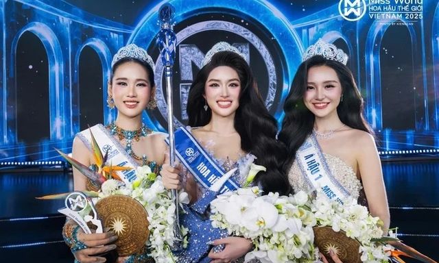 Thành tích học tập ấn tượng của tân Hoa hậu Phan Phương Oanh