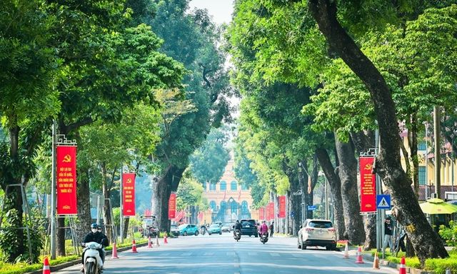 Tin tức dự báo thời tiết ngày 2/4: Bắc Bộ nắng nhẹ, Nam Bộ nắng nóng