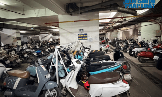 Thủ tướng yêu cầu đẩy nhanh phát triển trạm sạc xe điện trong chung cư