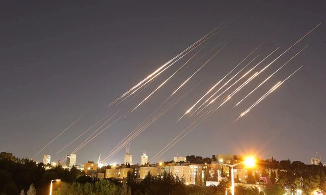 Iran che giấu khí tài, bắn ít, đánh hiểm khiến Mỹ và Israel đối mặt thế trận khó lường?