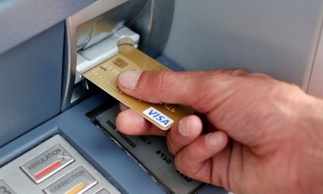 Chuyển tiền qua ATM mà không nhận được là lỗi gì?