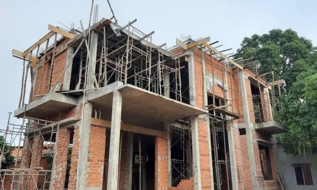 Giá xây thô nhà 2 tầng hết bao nhiêu tiền
