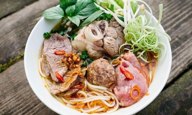 Top quán bún bò ở Thủ Đức ngon rẻ