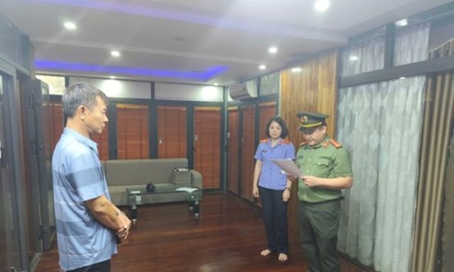 Triệt phá đường dây mua bán trái phép hóa đơn thuế có giá trị hàng trăm tỷ đồng