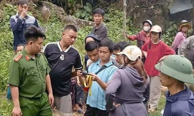 Vụ thợ điêu khắc mất liên lạc: Huy động hơn 200 người, dùng flycam tìm kiếm