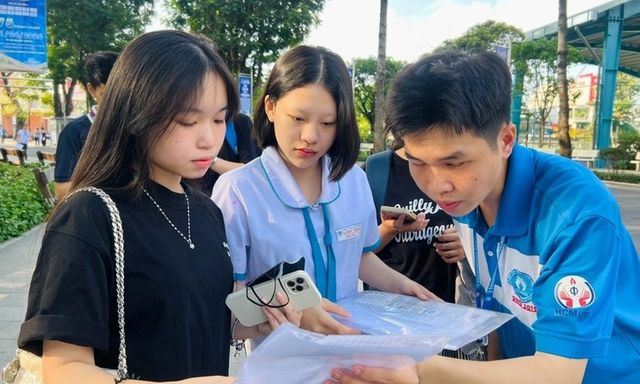 Tin tức giáo dục 24h: Chi tiết cách xem điểm thi đánh giá năng lực của Đại học Quốc gia TP.HCM