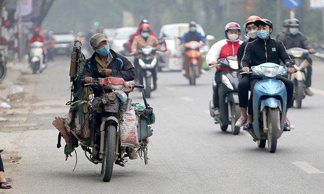 Hà Nội chưa cấm xe máy xăng trong toàn bộ Vành đài 1 từ ngày 1/7