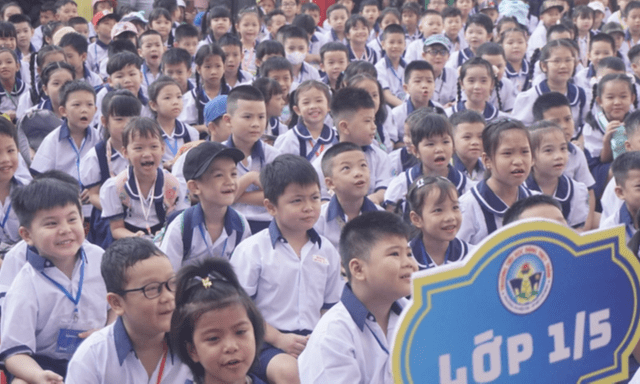 Tuyển sinh lớp 1, lớp 6 ở TP.HCM: Phụ huynh cần lưu ý những mốc thời gian nào?