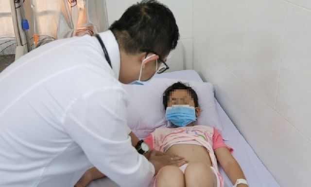 Xác định nguyên nhân khiến 86 người ngộ độc sau ăn bánh mì ở Đắk Lắk