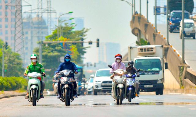 Nắng nóng gay gắt diện rộng, nhiều nơi chạm ngưỡng trên 40 độ C