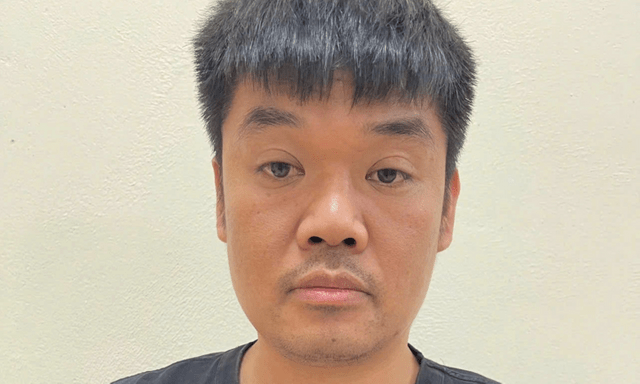 Tin pháp luật nổi bật 24h qua: Hé lộ nguyên nhân vụ tài xế ô tô hành hung người đàn ông trên đường