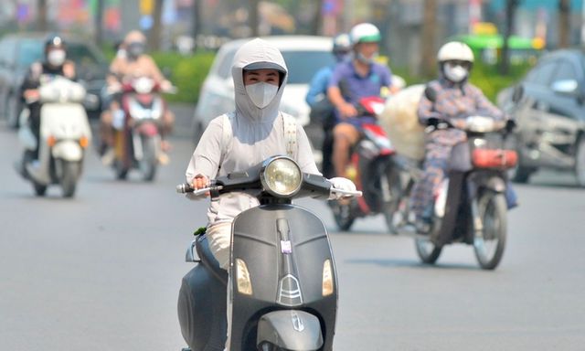 Tin tức dự báo thời tiết ngày 12/4: Hà Nội ngày nắng, nhiệt độ cao nhất đến 35 độ C