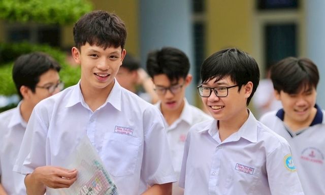 Tuyển sinh vào lớp 10 ở Hà Nội: Giáo viên chỉ ra 