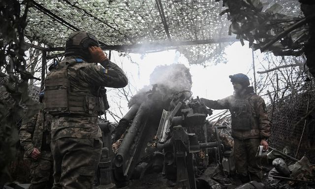 Chiến sự Nga - Ukraine ngày 16/4: Ukraine rút quân ở vùng biên giới, Tổng thống Zelensky thừa nhận 