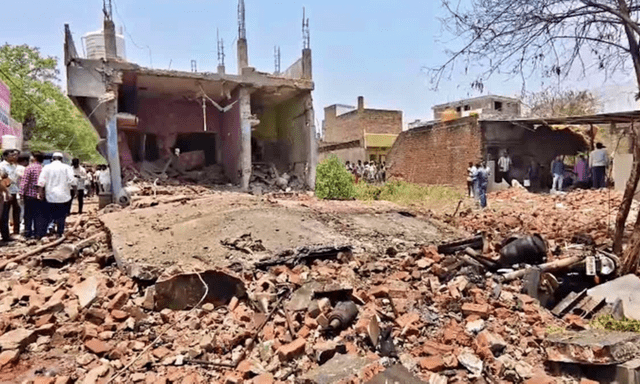 Nổ lớn san phẳng nhà dân, 5 người thiệt mạng, nhiều người nguy kịch