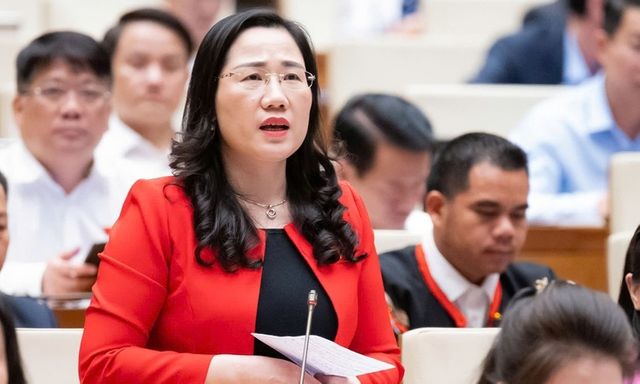 Tin tức giáo dục 24h: Đại biểu Quốc hội đề xuất cấm trường công xếp môn liên kết xen giờ chính khóa