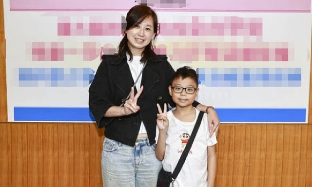 Cậu bé mắc bệnh hiếm phục hồi kỳ diệu sau khi ghép gan từ mẹ và thận từ cha