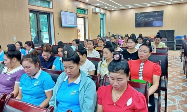 Nâng cao nhận thức pháp luật về thông tin mạng cho người dân vùng cao Điện Biên