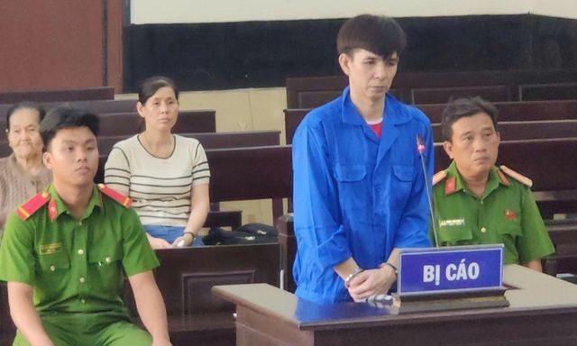 Bi kịch Tình-Tiền: Ly hôn nhưng vẫn chung nhà, người đàn ông truy sát gia đình vợ cũ