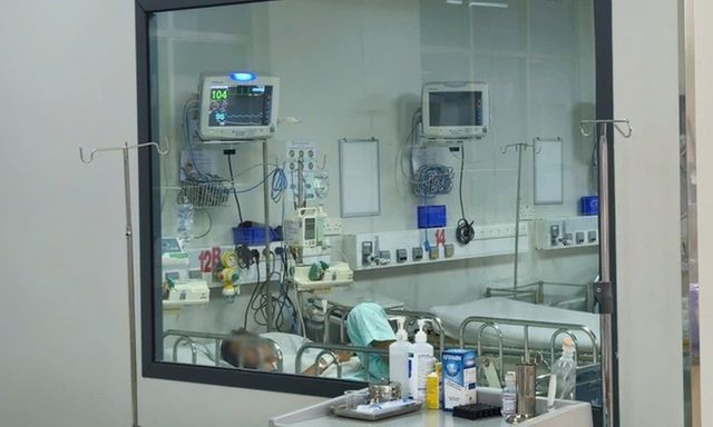 Bệnh viêm não mô cầu có xu hướng gia tăng, bác sĩ cảnh báo triệu chứng dễ nhầm với cảm cúm