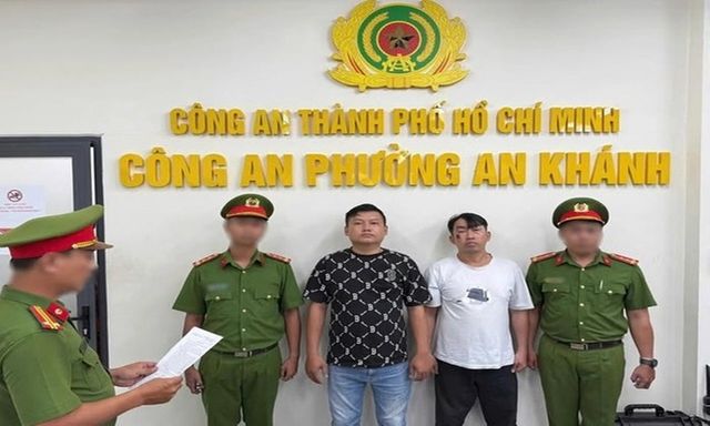 Bắt tạm giam 2 người đánh nhau vì tiếng còi xe