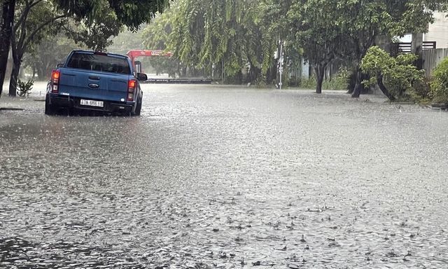 Tin tức dự báo thời tiết ngày 2/5: Nhiều khu vực có mưa rào