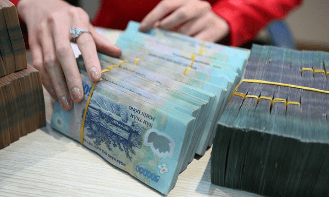 Khi lương cơ sở tăng lên 2,53 triệu đồng, lương và phụ cấp của cán bộ, công chức được tính thế nào?