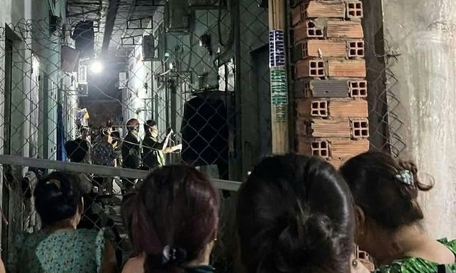 Sau tiếng hét thất thanh, phát hiện người phụ nữ bị tấn công trong phòng trọ