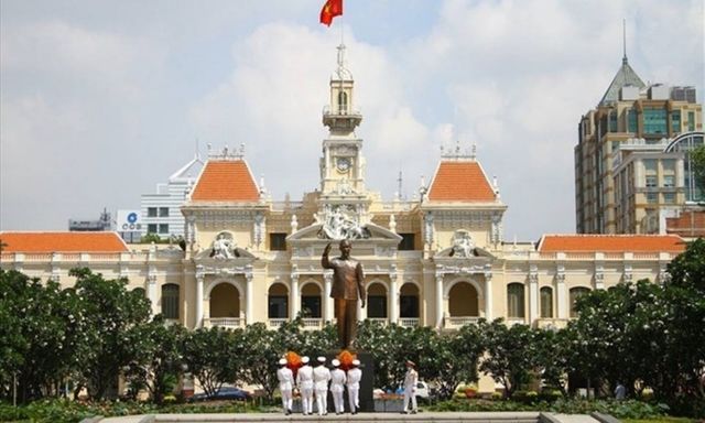 Mỗi gia đình chính sách, khó khăn ở TP.HCM khi nào được nhận 1 triệu đồng?