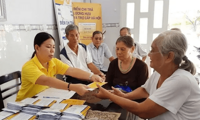 Những trường hợp nào được hưởng bảo hiểm hưu trí bổ sung từ 10/5