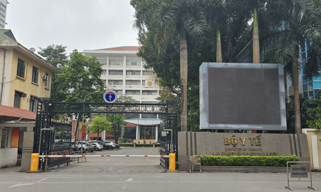 Vì sao Bộ Y tế đề xuất giữ nguyên hàng loạt Vụ, Cục và chi tiết giảm từ 20 còn 19 đơn vị cụ thể như thế nào?