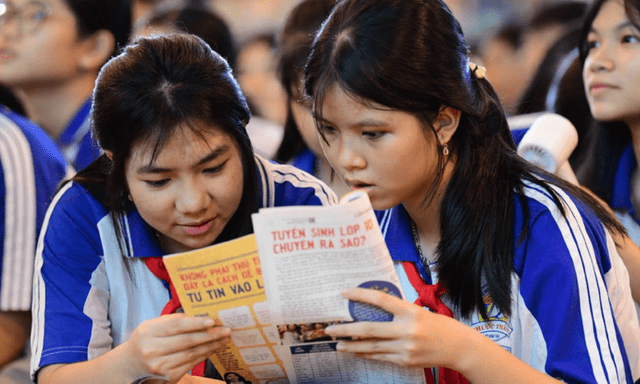 Căng thẳng tuyển sinh lớp 10: 