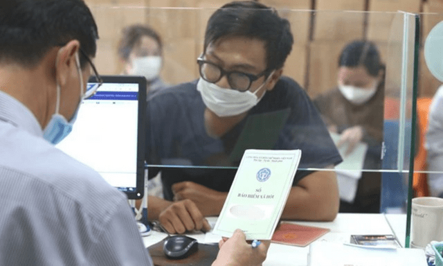 Vừa đóng BHXH bắt buộc vừa đóng BHXH tự nguyện, lương hưu có cao hơn?