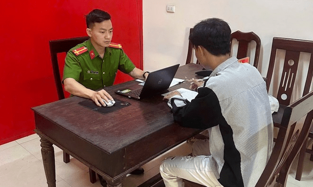 Tin pháp luật nổi bật 24h qua: Thông tin bất ngờ vụ nam thanh niên túm tóc, đánh tới tấp cô gái trong quán bida tại Nghệ An