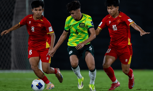 U17 Việt Nam chia tay giải châu Á, HLV Cristiano Roland hé lộ kế hoạch 